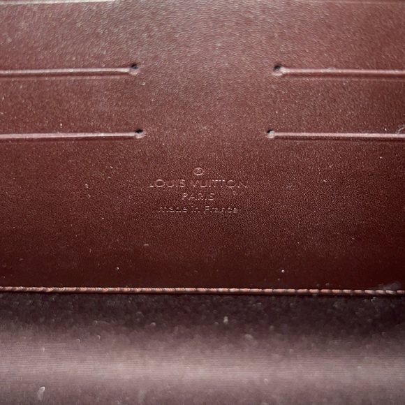 Louis Vuitton Vernis Amarante Robertson Pochette - Picture 8 of 8